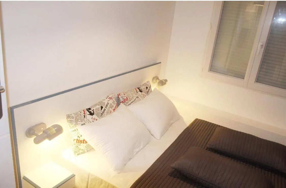 Appartements Meublees A Cote De L'Aeroport Marseille Provence Marignane France